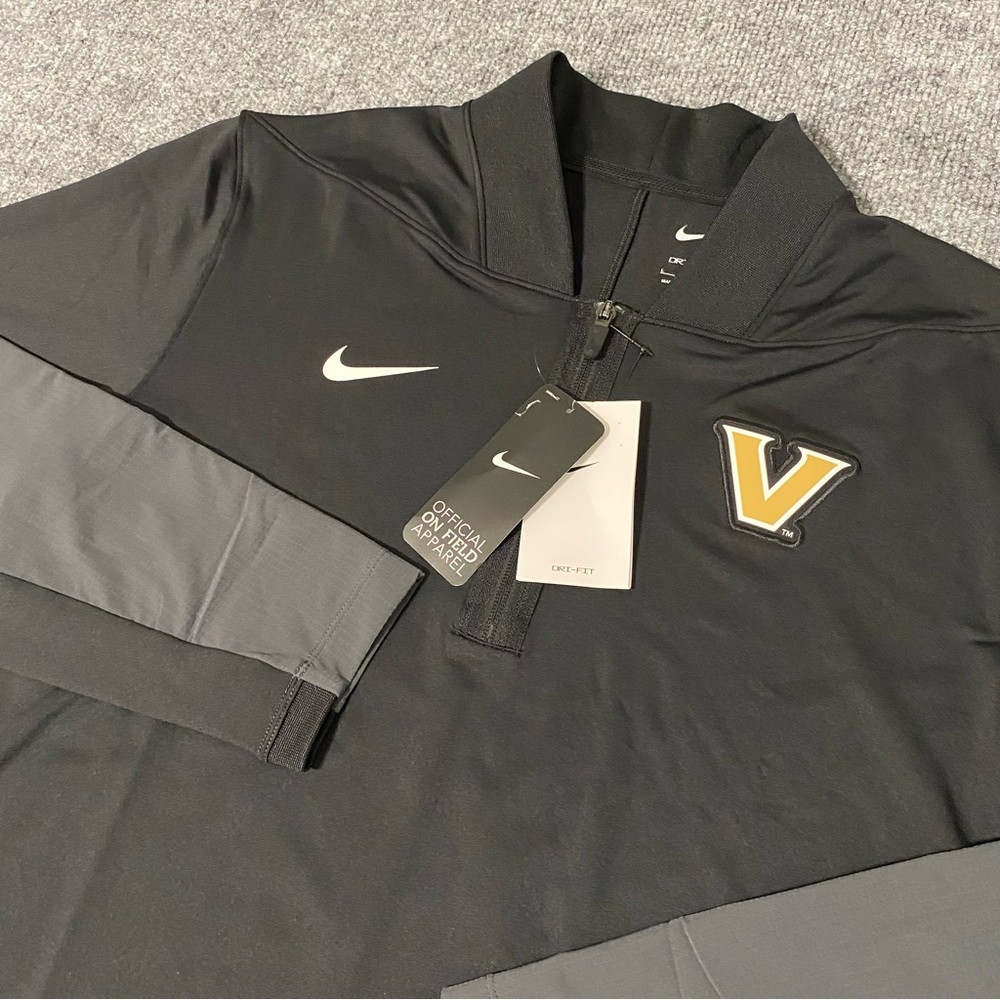 Nike Vanderbilt Commodores Men’s L Coaches Half Zip Pullover Jacket NWT
